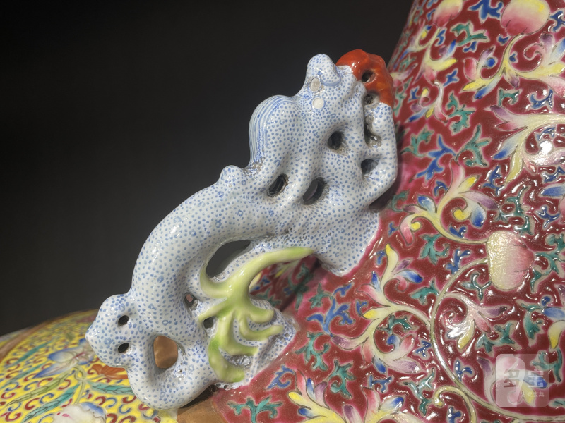 清光绪 洋彩宝相花桃村夜宴图双龙耳大尊 - 图11